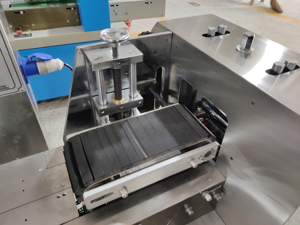 Mesin Pengemas Kantong Plastik Makanan Stainless Steel PLC Otomatis